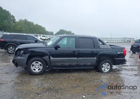 2004 Chevrolet Avalanche 1500 from USA, damaged, VIN 3GNEC12T14G118884